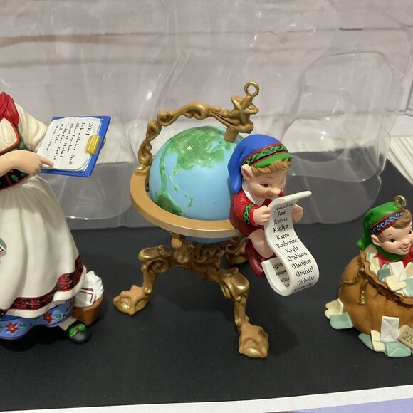 Hallmark LETTERA, GLOBUS & MRS. CLAUS Collectors Club 2001 Ornaments No Damage - Picture 4 of 6